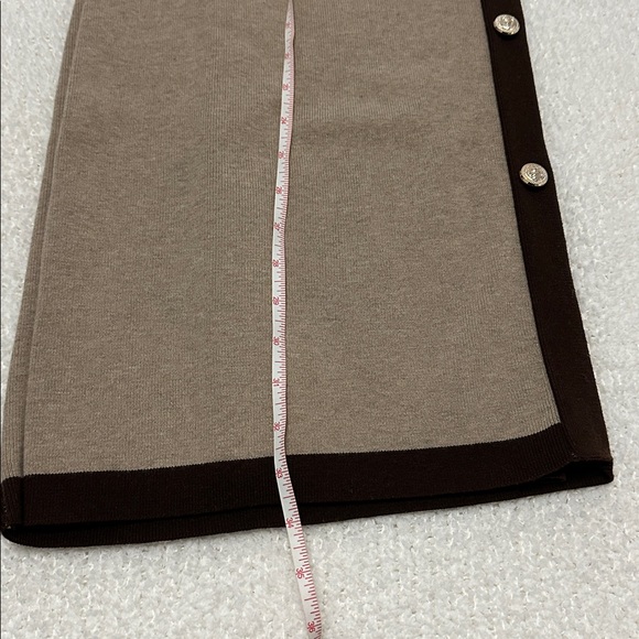 Commence Contrast Trim Knit Top and Midi Skirt Set - Picture 8 of 9